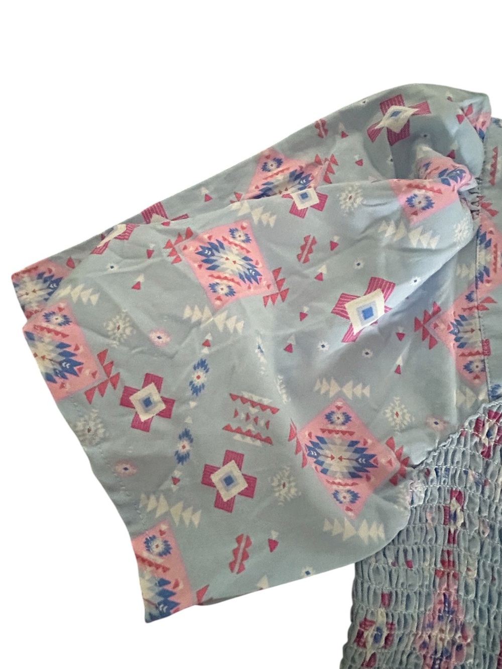 Simply Southern Smock Peplum Blouse Puff Sleeves Aztec Print Blue Pink NWT SZ M - Picture 3 of 13